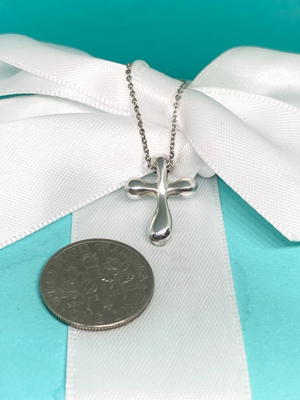Tiffany & Co Elsa Peretti teardrop cross 16” Pendant  silver  925 Box - Picture 6 of 7